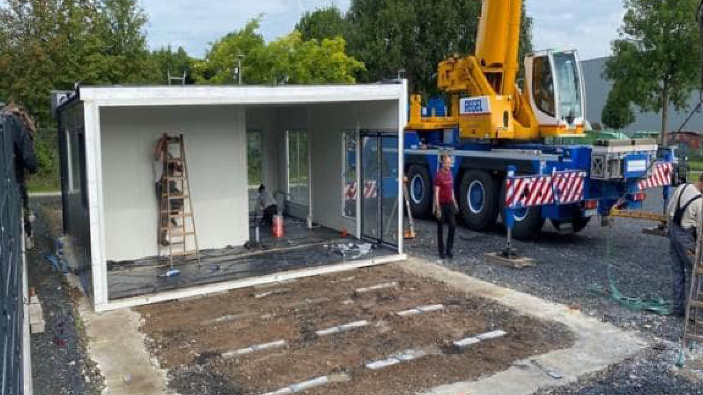 Baubeginn des neuen Bürogebäudes